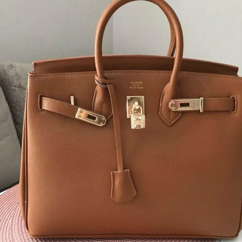 Гермес интернет магазин. Сумка Хермес. Сумка Эрмес. Hermes Bags 2024. Сумка Хермес копия.