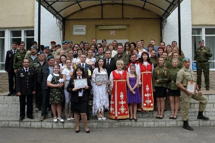 Холмитянин в холме новгородской области. Город холм Новгородской области. Холм Новгородская область школа. Школа города холма Новгородской области. Город холм Новгородской области школа 2024.