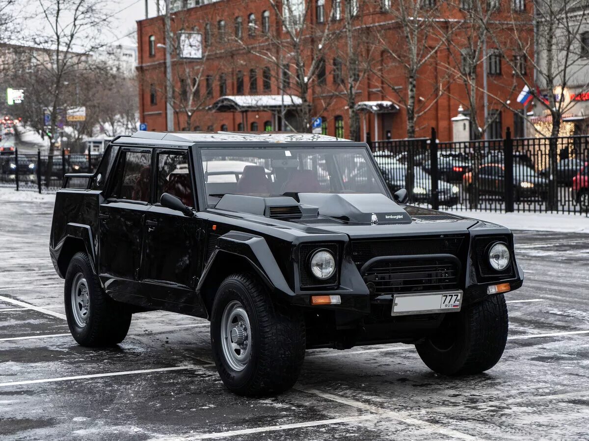 Lamborghini lm002 саши белого. Lamborghini lm002 саши белого. Lamborghini lm002 2021. Lamborghini lm002 бригада. Ламборгини из бригады.
