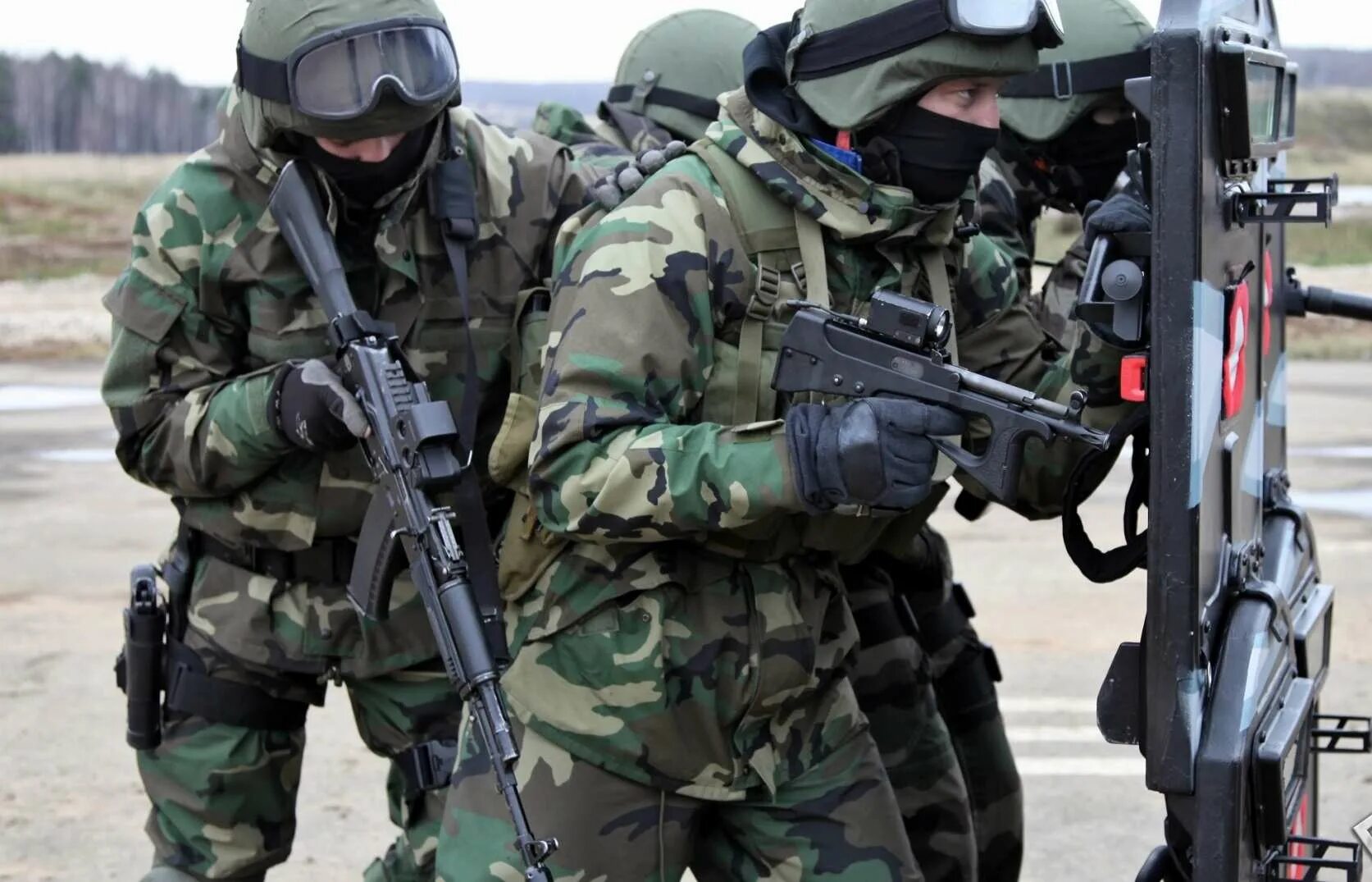 Спн военная разведка. Спец русский. Спецназ гру и спн. Спец русский. Спецназ россии.