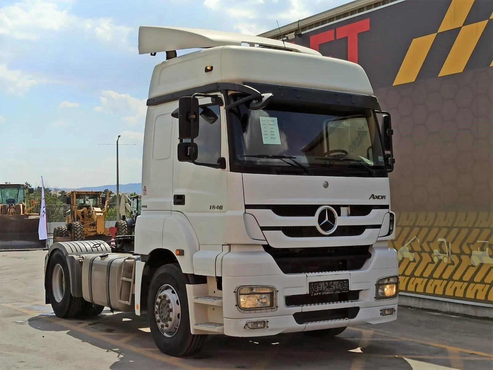 Mercedes-Benz Axor 2540 2005 года выпуска для рынка Бразилии. Фото 3. VERcity