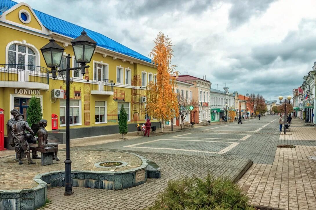 Лучшее елец. Елец центр города. елец исторический центр. торговая улица елец. г.елец липецкой области пешеходная улица.