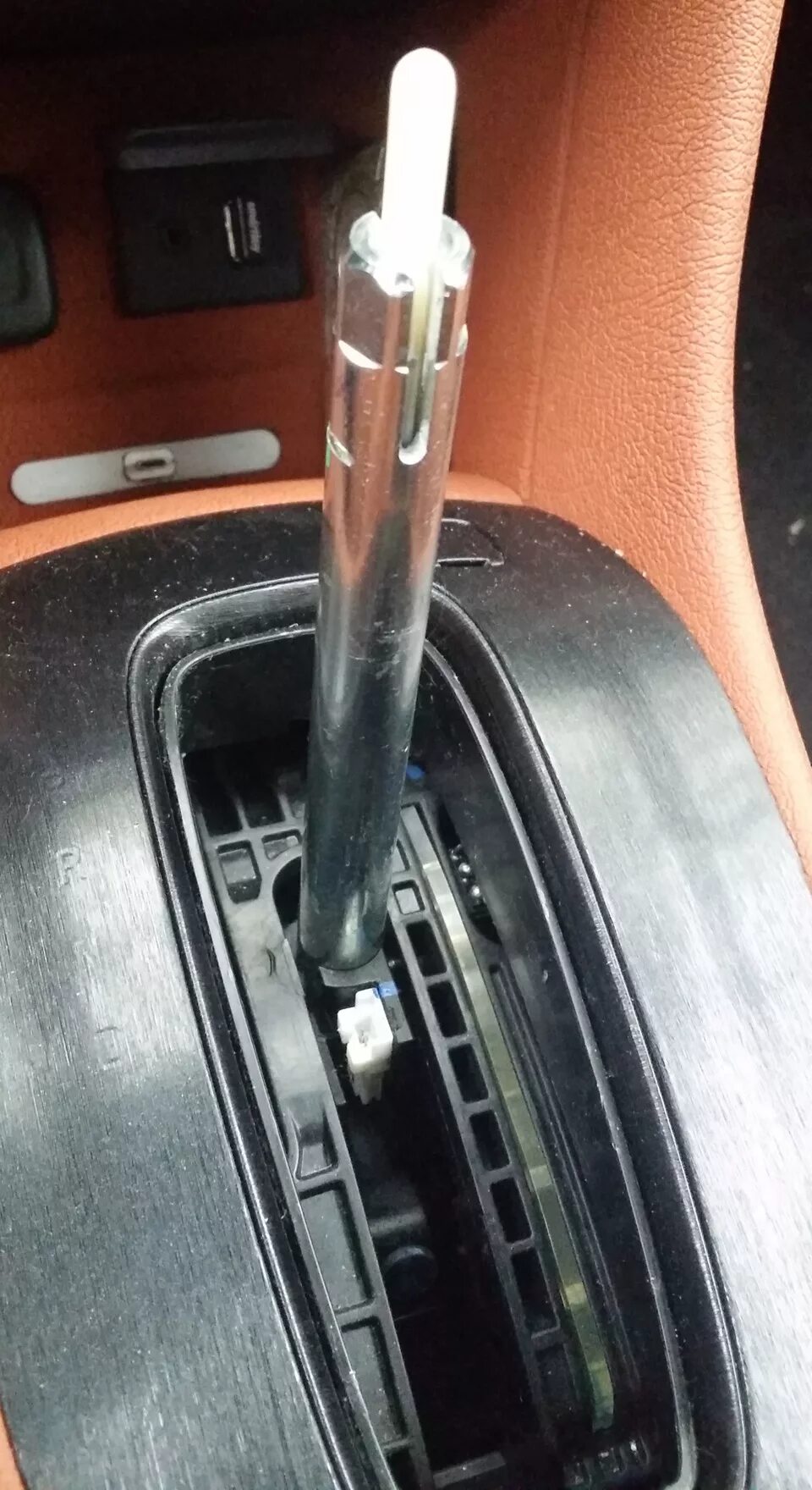 Замена ручки акпп - Opel Mokka, 1,8 л, 2013 года своими руками DRIVE2