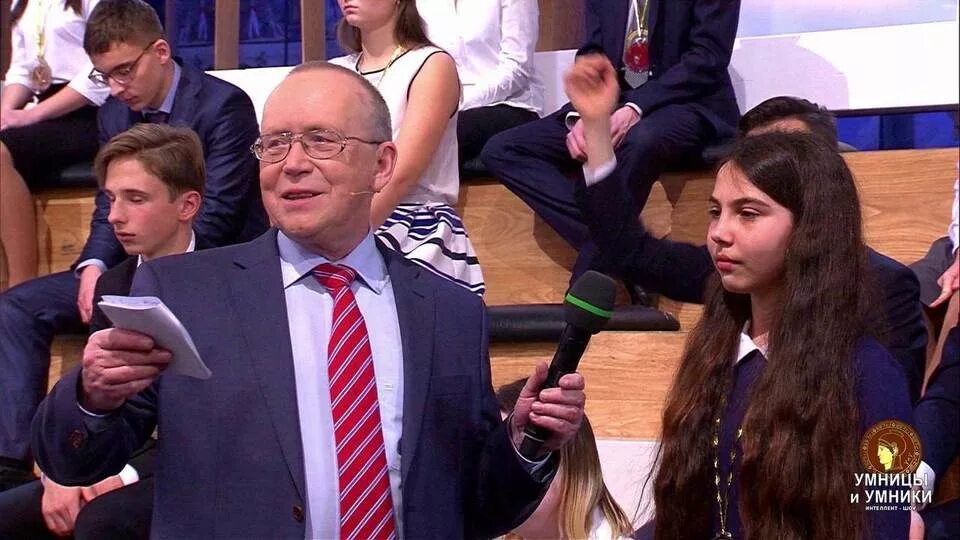 Умники и умницы мгимо. Умники и умницы на первом. Умницы и умники первый канал. Умники и умницы на первом. Умницы и умники первый канал.