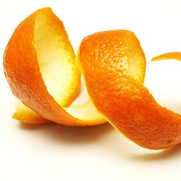 Вес кожуры апельсина. Корка апельсина. Цедра апельсина. Кожура от апельсина. Шкурка от апельсина.