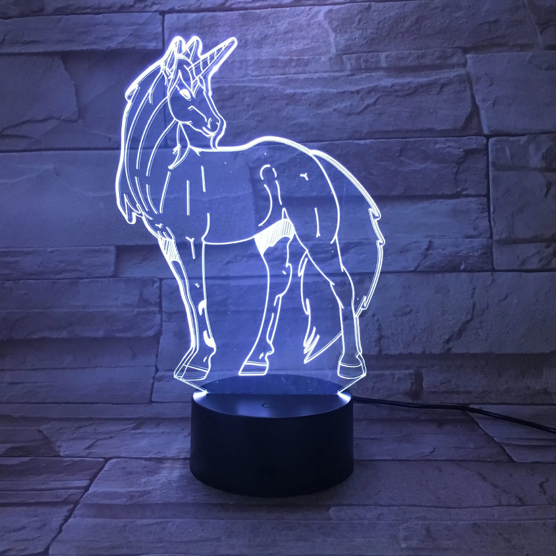 Светящиеся единороги. Светильник в виде единорога. Настольная лампа Единорог. Светильник в виде лошади. Ночник в виде лошади.