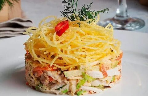 Салат с картофелем пай