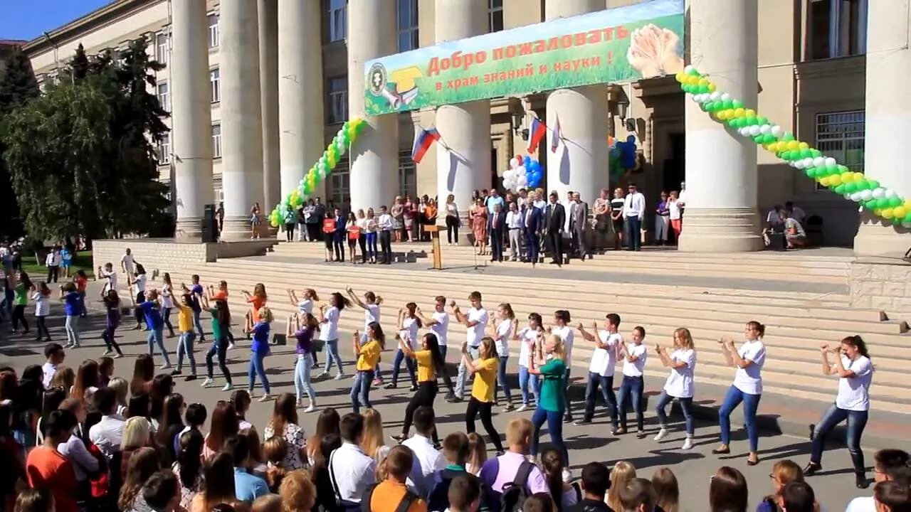 Волгоградский государственный аграрный университет. ВОЛГАУ студенты. ВОЛГАУ вуз больших возможностей. Волгоград посвящение первокурсников ВОЛГАУ 2013. Поступи в волгау