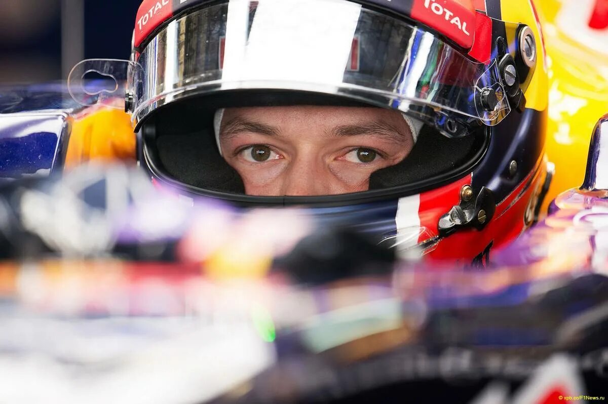 Гран при бельгии 2010. Картинг шокальского 52. Схема картинг трассы цтвс. Костюмы гонщиков f1. Диксодром картинг на партизанской.