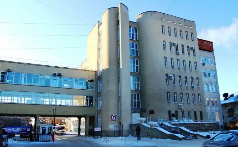 Курганская областная клиническая больница курган. Курганская областная больница. областная клиническая больница курган. томина 63 курган областная больница. областная больница курган 6 корпус.