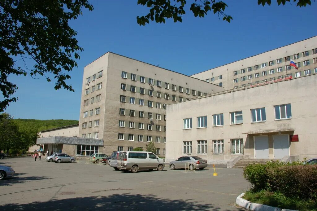 вторая больница владивосток. приморская краевая клиническая больница 1 владивосток. владивостокская клиническая больница 2 тысячекоечная русская 57. вторая больница владивосток. больница 2 владивосток.