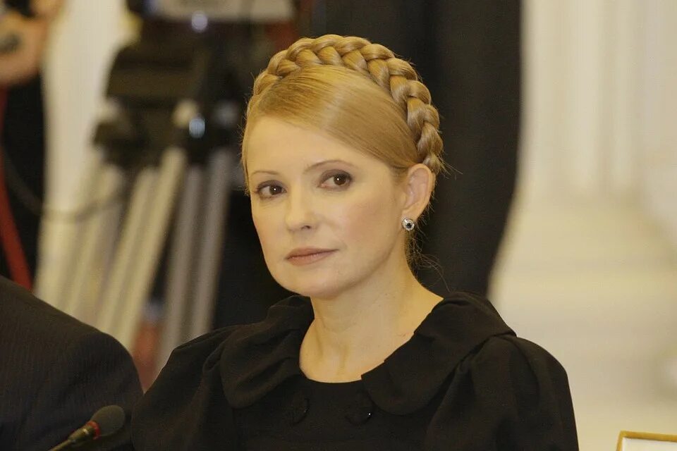 Где сейчас живет тимошенко тимошенко сейчас. Юлия владимировна тимошенко. юлия тимошенко 1997. юлия тимошенко президент. юля и тим.