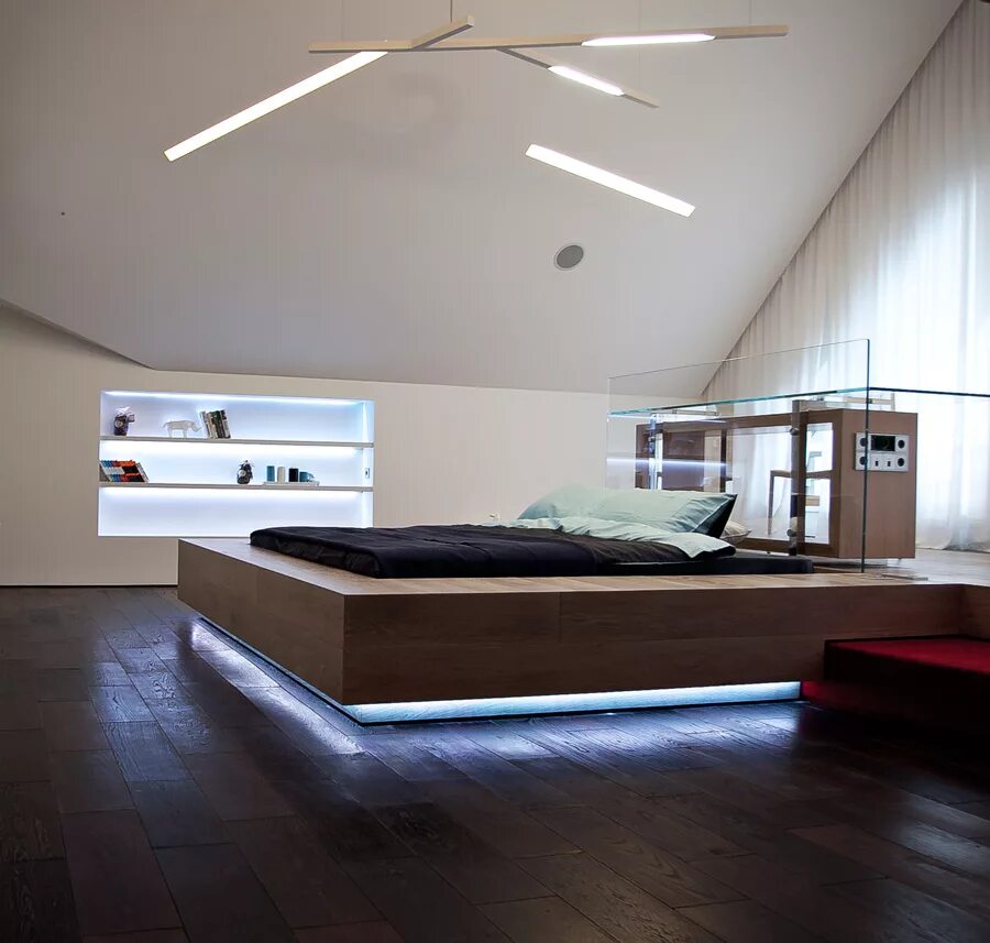 Бело черный интерьер квартиры. Дизайнер интерьера. Хай тек своими руками. Люстра quasar cosmos square led pendant light | 60 х 60 х 120 см. Хай тек интерьер.