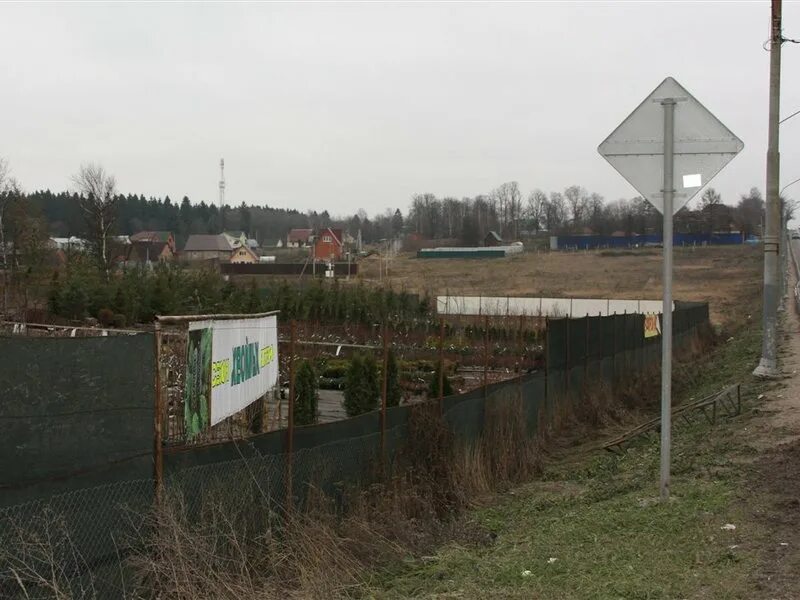 типы территориальных зон. аренда земли у государства. земельный участок ижс. застройка участка. участок земли.