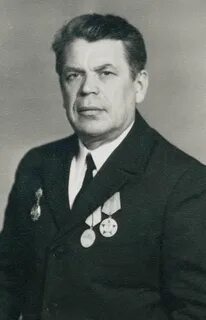 Отец абрамова
