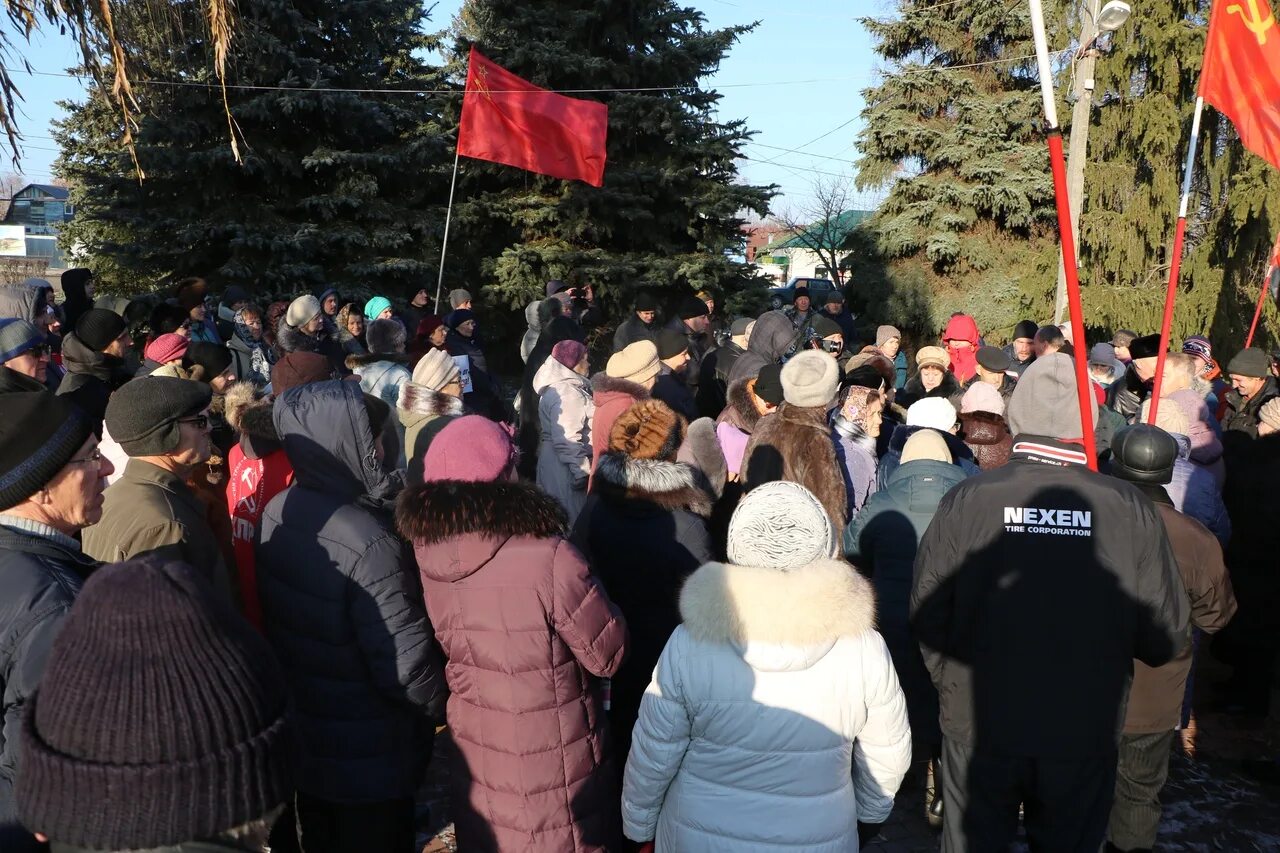 Погода в сосновке тамбовской области на 3. Встреча в Сосновке. Дегтянский сельсовет Сосновского района Тамбовской области. Жители д.Сосновка Ибресинского района против свалки. Дегтянский сельсовет фото.