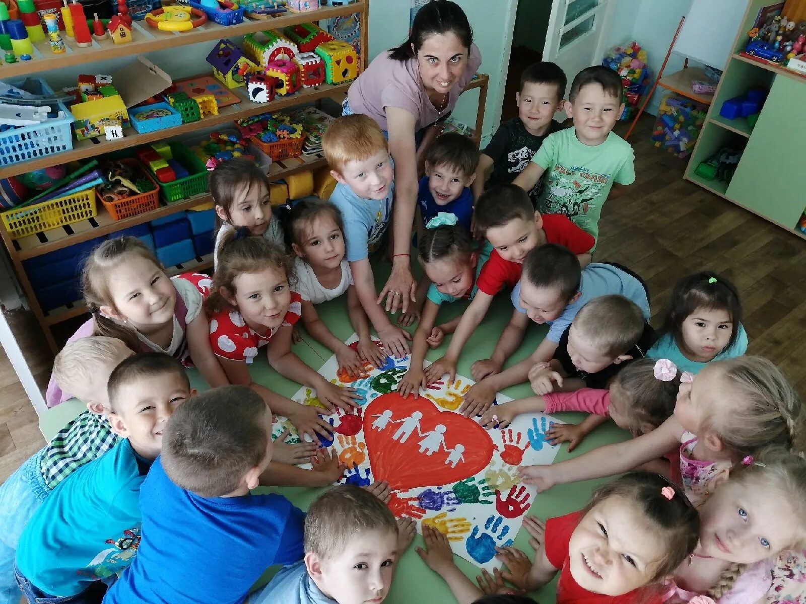 232 садик саратов. 19 садик в железнодорожном. Детский сад светлячок саратов железнодорожная. Железнодорожный сад светлячок. Детский сад 19 светлячок г железнодорожный.