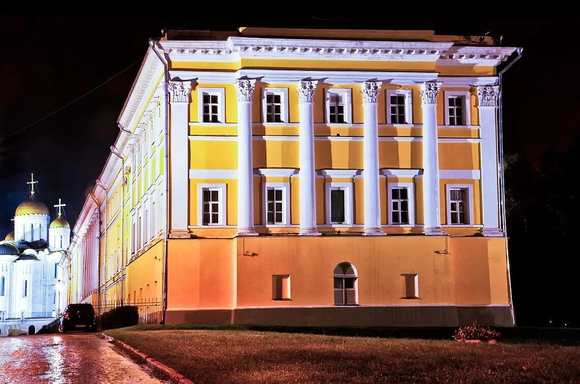 город владимир краеведческий музей. музейный комплекс палаты во владимире внутри. художественный владимиро суздальский музей заповедник во владимире. владимирский художественный музей. экспозиция музей палаты владимир.