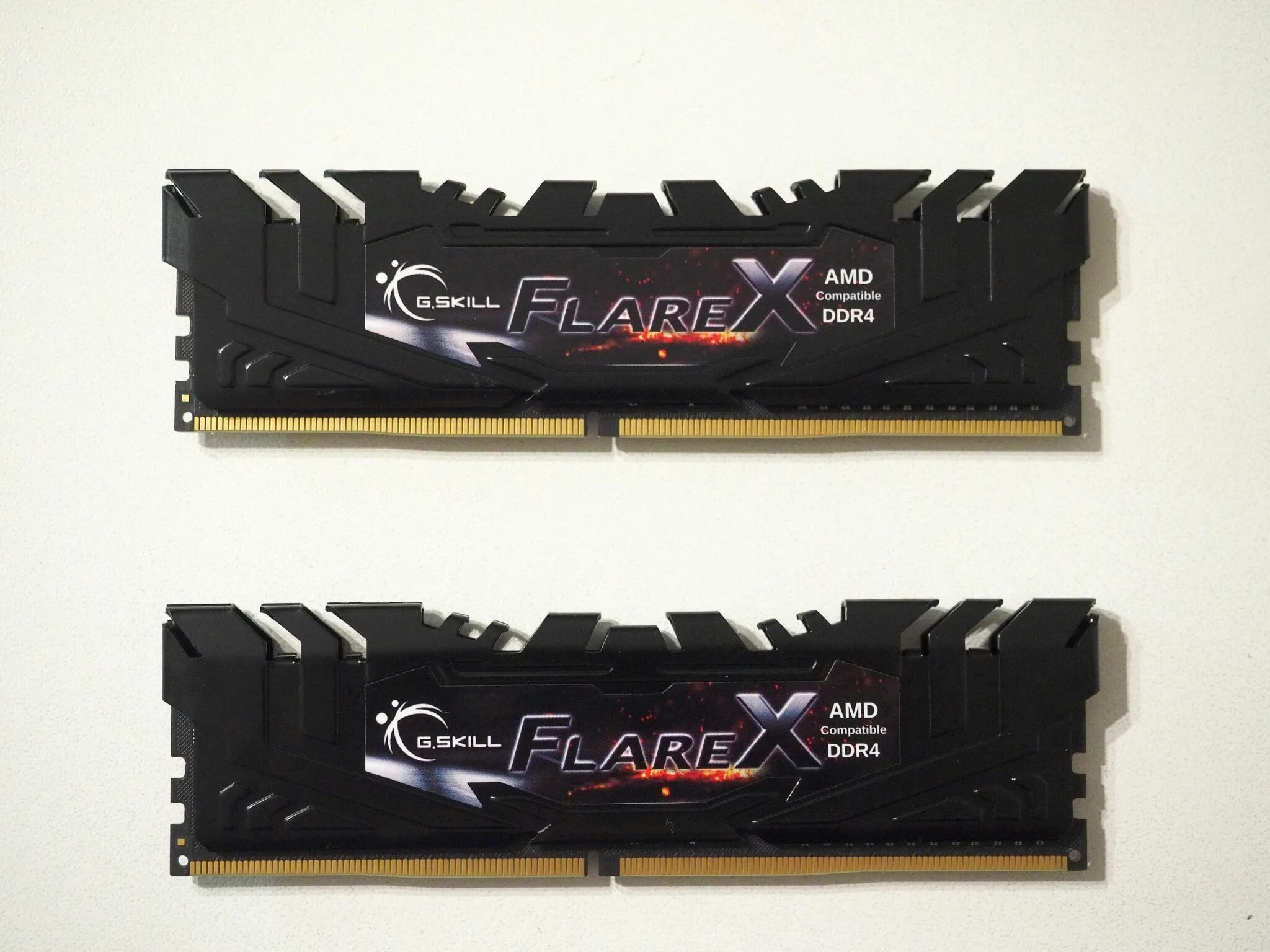 G skill flare x. G skill 16gb ddr4. g.skill f4-3200c16d-16gfx.
