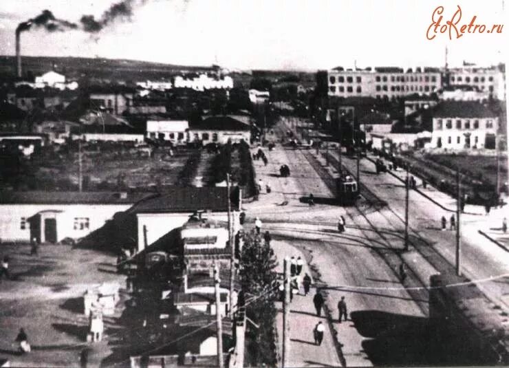 Город Куйбышев в годы войны. Куйбышев 1943 город. Куйбышев город 1941 год завод 1гпз. Завод им Фрунзе в годы войны в городе в Куйбышеве.