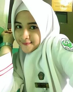 Cantik omek
