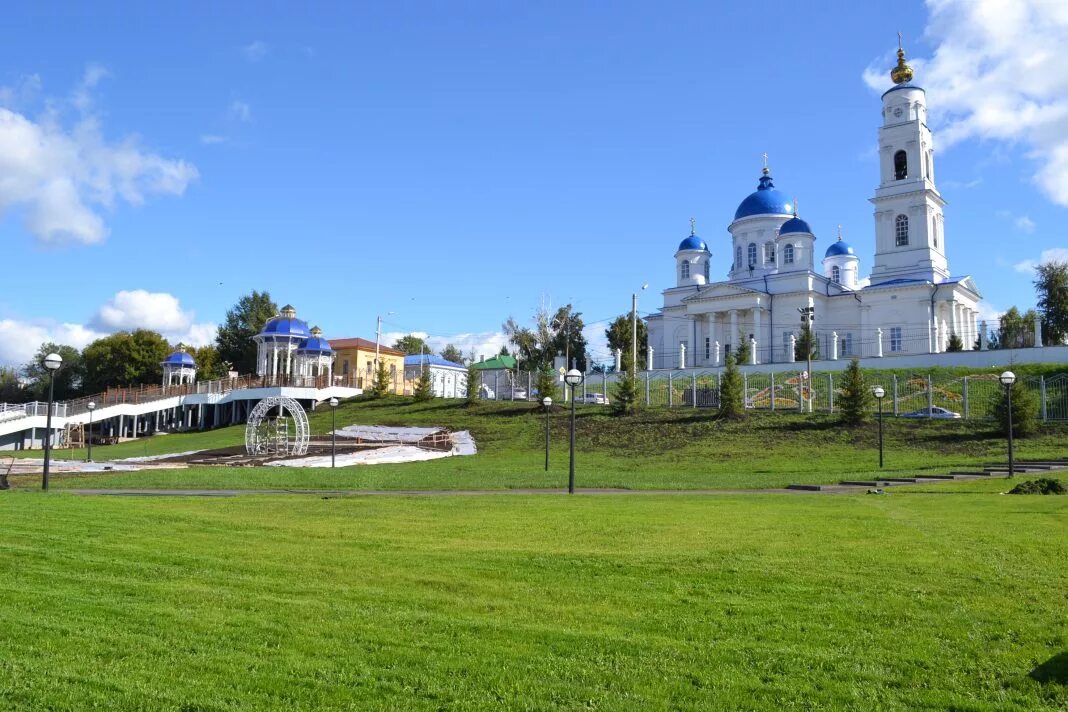 набережная чистополь. никольского собора чистополь. чистополь нужны. площадь города чистополь татарстан. парк набережная кама чистополь.
