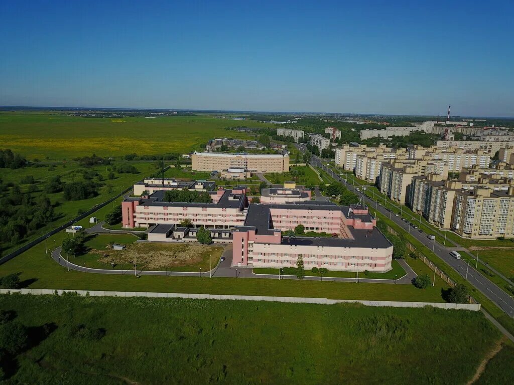 Красное село харьковская. Красное село харьковская. Улица восстановления в красном селе. Красное село харьковская. Вокзал красное село.