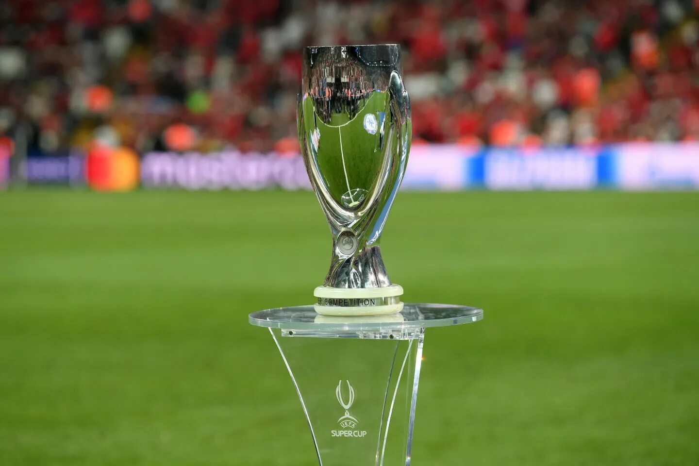 Uefa cup. Суперкубок УЕФА 2022. Финал Суперкубка УЕФА. Реал Суперкубок Севилья 2014. Super Cup 2021.