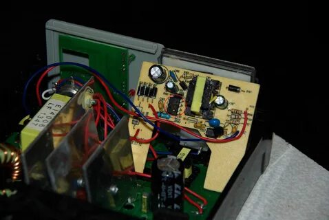 Зарядное устройство pw325