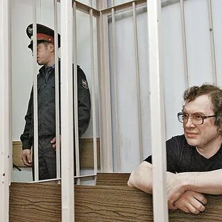 Отдал бандитам деньги