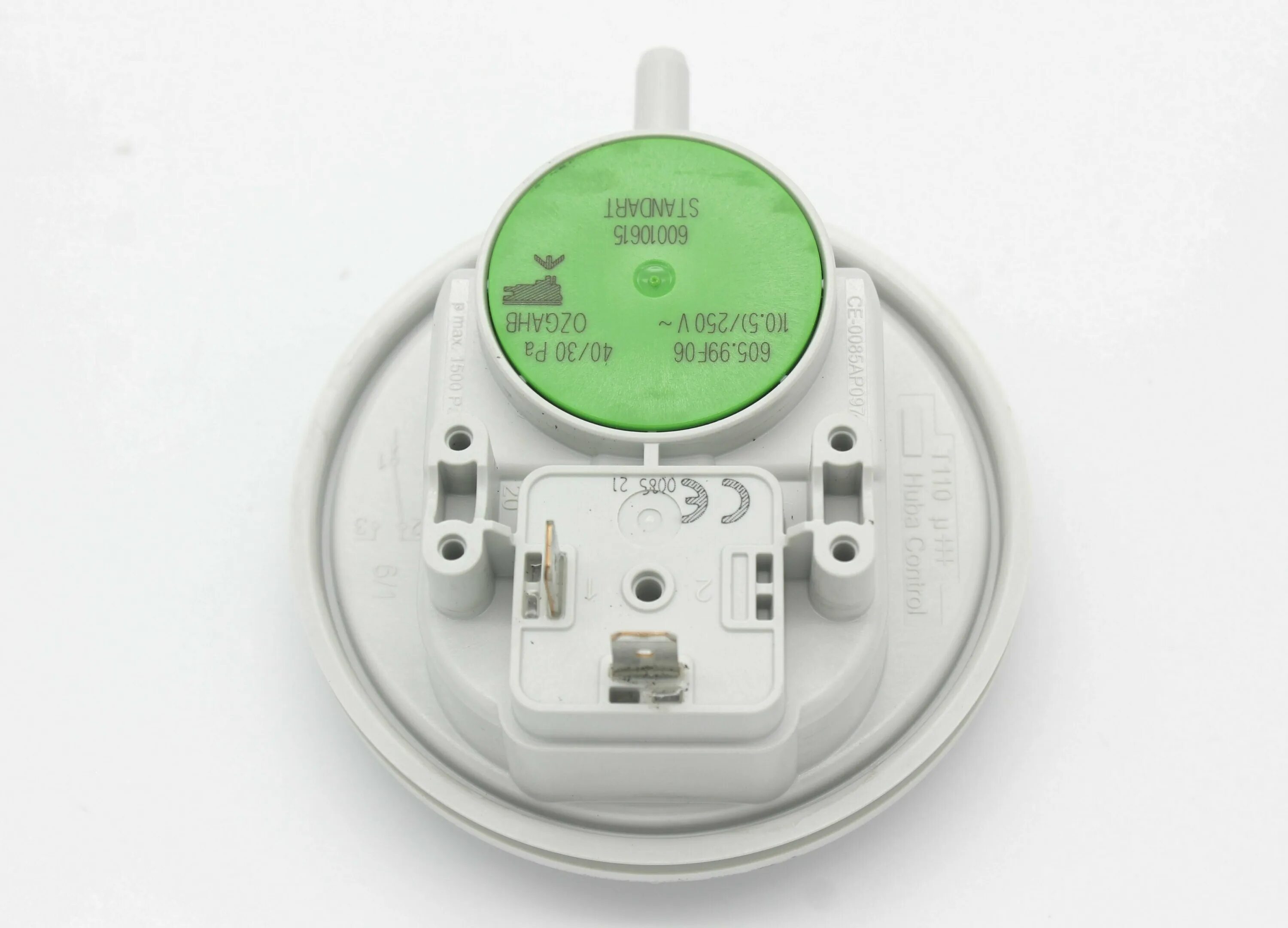 Прессостат 0020213172. Реле давления воздуха вайлант. Прессостат вентилятора electrolux basic x 24 fi. Vaillant пневмореле 0020041905. Реле давления воздуха вайлант.