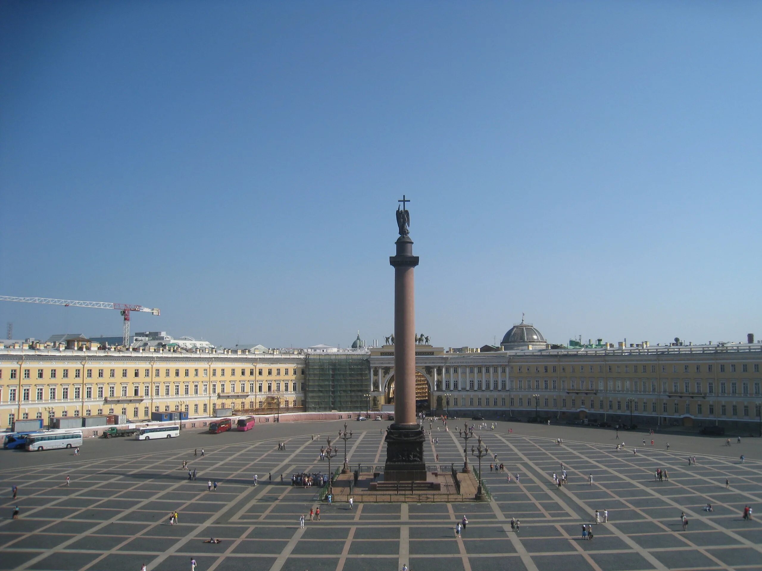 Александровская колонна дворцовая. Александровская колонна в санкт-петербурге. дворцовая площадь и александровская колонна в санкт-петербурге. дворцовая площадь александрийский столп. александровский столп спб.