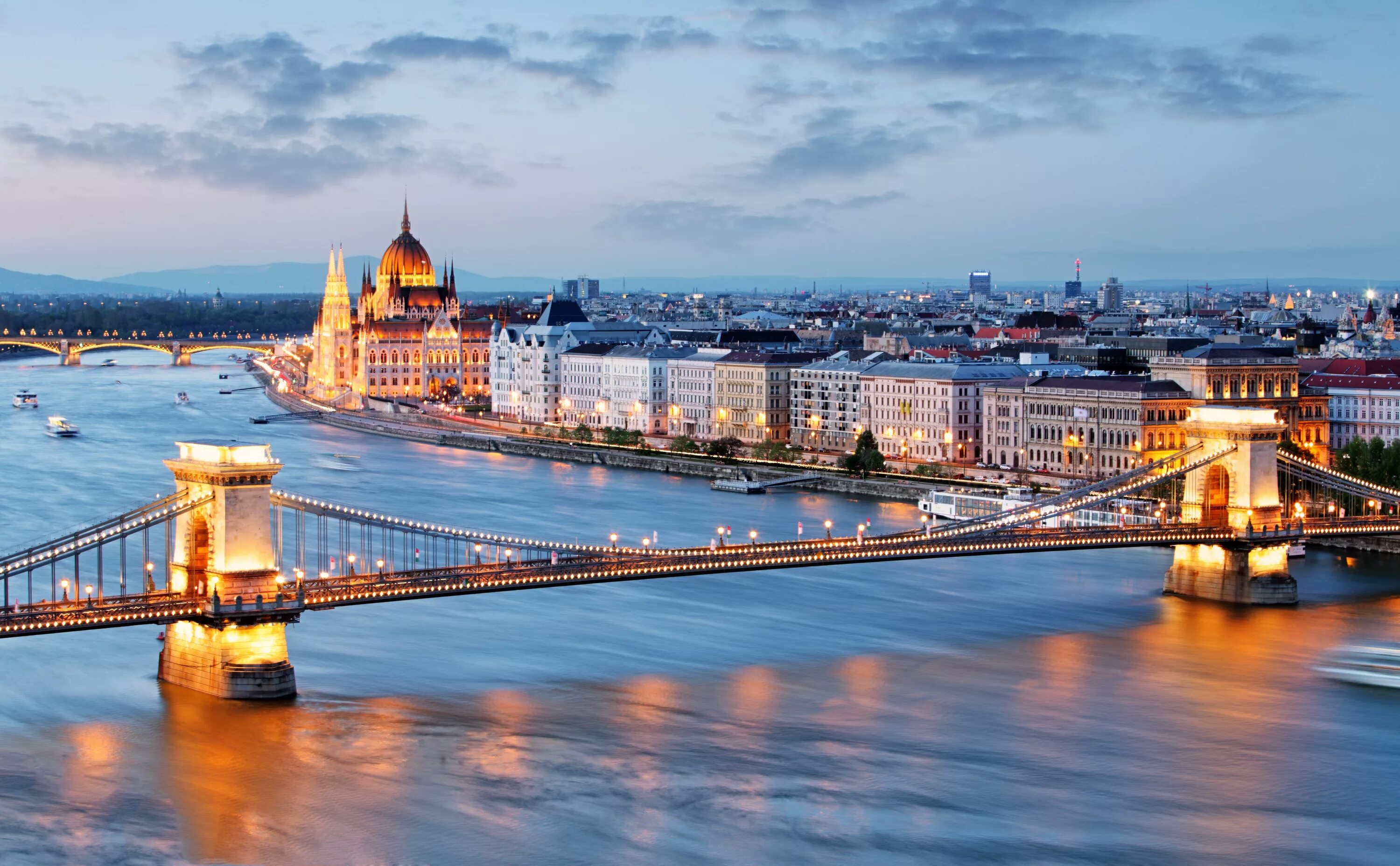Часовой мост. Венгрия Будапешт. Будапешт. Мост свободы. Румыния Будапешт. Будапешт фото.