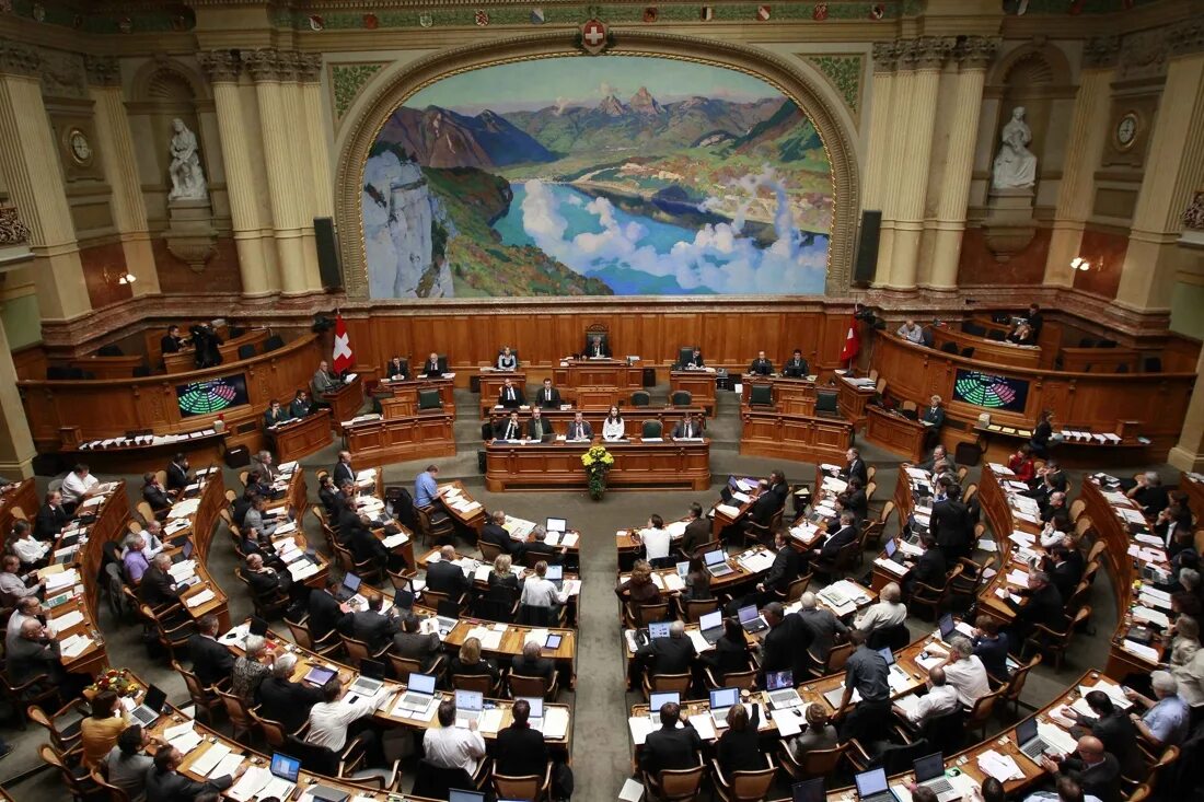 Международные отношения франции. Государственная служба в других странах. Государственная служба в других странах. Исполнительная власть швейцарии. Модель государственной службы в сша.