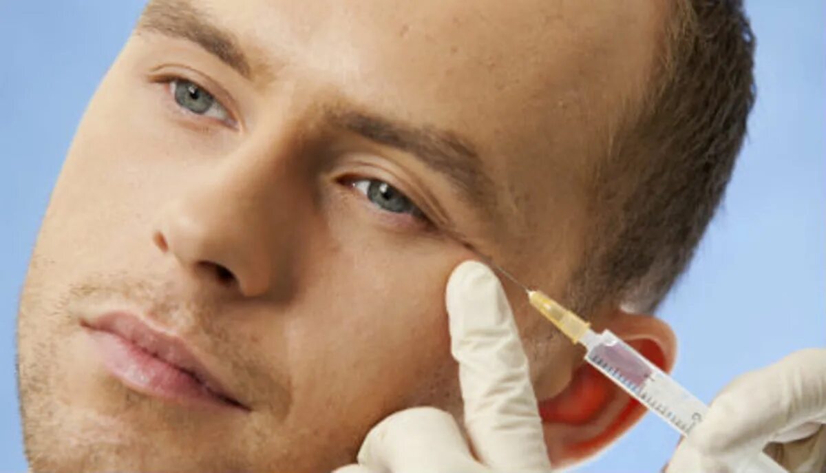 Botox уколы для мужчин. Внутримышечно в руку. Укол мужчине. Контурная пластика мужчины. Инъекция инсулина.