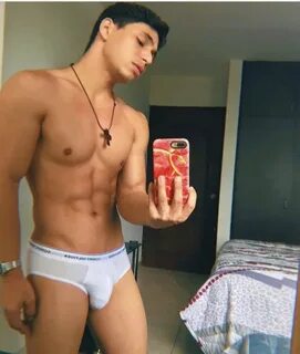 Trusa o Boxer? on Twitter: jovenes guapos en boxer Un pero que se suben y m...