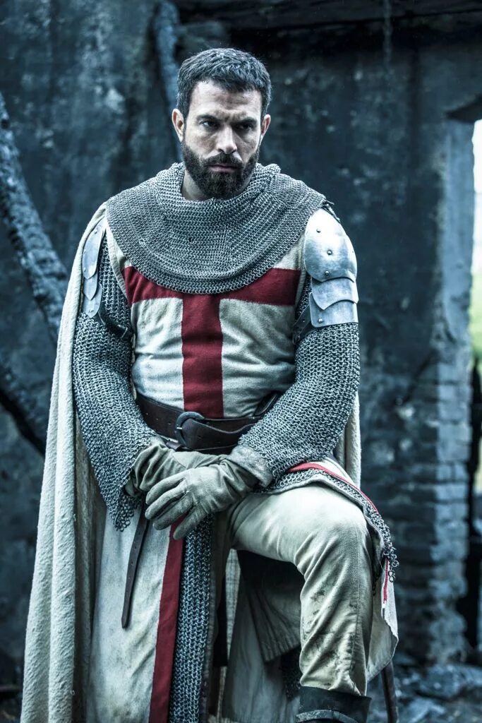 The knight who returned with a god. Лэндри тамплиер. лэндри дю лозон. падение ордена лэндри. knightfall сериал.