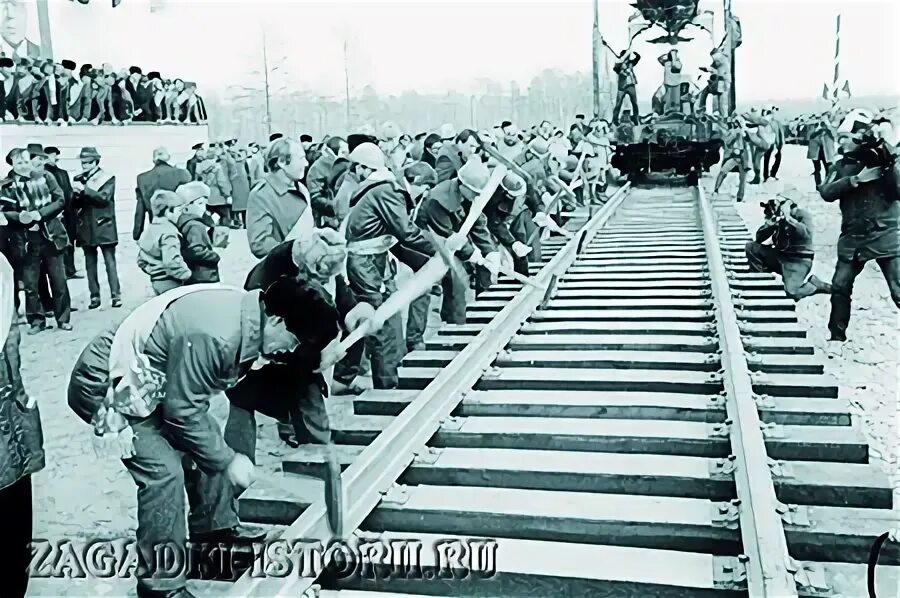Бам работает. Байкало-амурская магистраль 1984. байкало-амурской магистрали золотое звено. посёлок куанда байкало-амурская магистраль. бурятский участок бам ,золотое звено 1984 год.