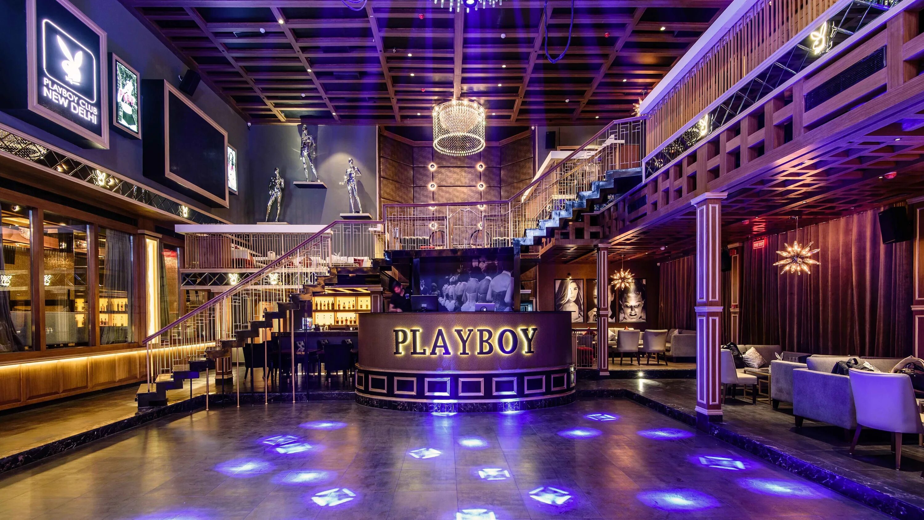 Дели клуб. Клубы Нью Дели. Night Club place Пражская. Party place Армения. Night Club New York.