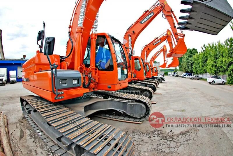 Экскаватор дусан 225. Doosan dx225lca. Дусан 225 экскаватор. Гусеничный экскаватор Doosan 225. Экскаватор Doosan dx160w.