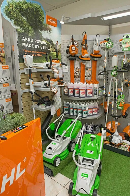 Магазин stihl в москве. Брянск дуки 41 штиль. Магазин штиль в кызыле. Стенд штиль. Магазин штиль шилка.