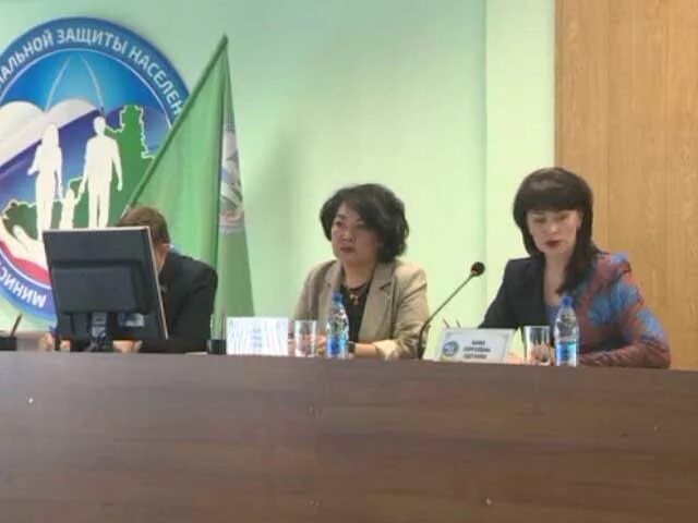 Конкурс лучший специалист. Минсоцзащиты забайкальского края. Минтруда и соцзащиты забайкальского края вакансии. Сайт соцзащиты забайкальский. Минсоцзащиты забайкальского края.