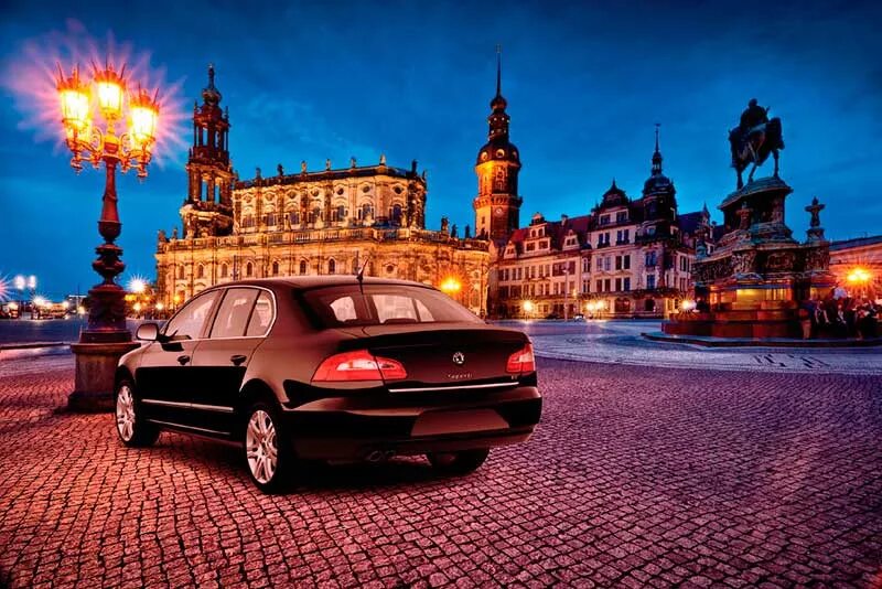 Прокат автомобилей санкт. Автомобиль Прага. Авто Прага Чехия. Прага чешская машина. Арендовать автомобиль в Праге.