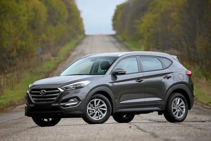 Тест драйв туссан. Hyundai Tucson. Tucson 2015. Hyundai Tucson 1. Хендай Туссан серый.