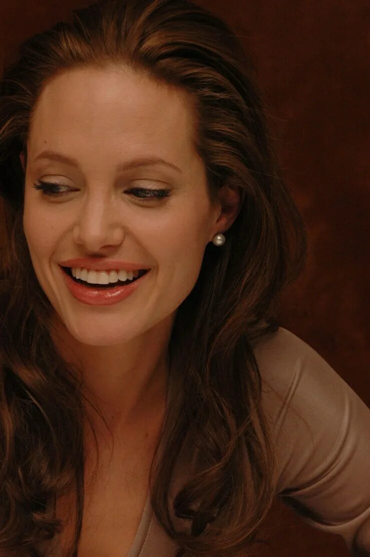 Анджелина джоли чб. Jolie angelina 2006. Angelina 3. Анджелина джоли 3d. Анджелина джоли 2018.