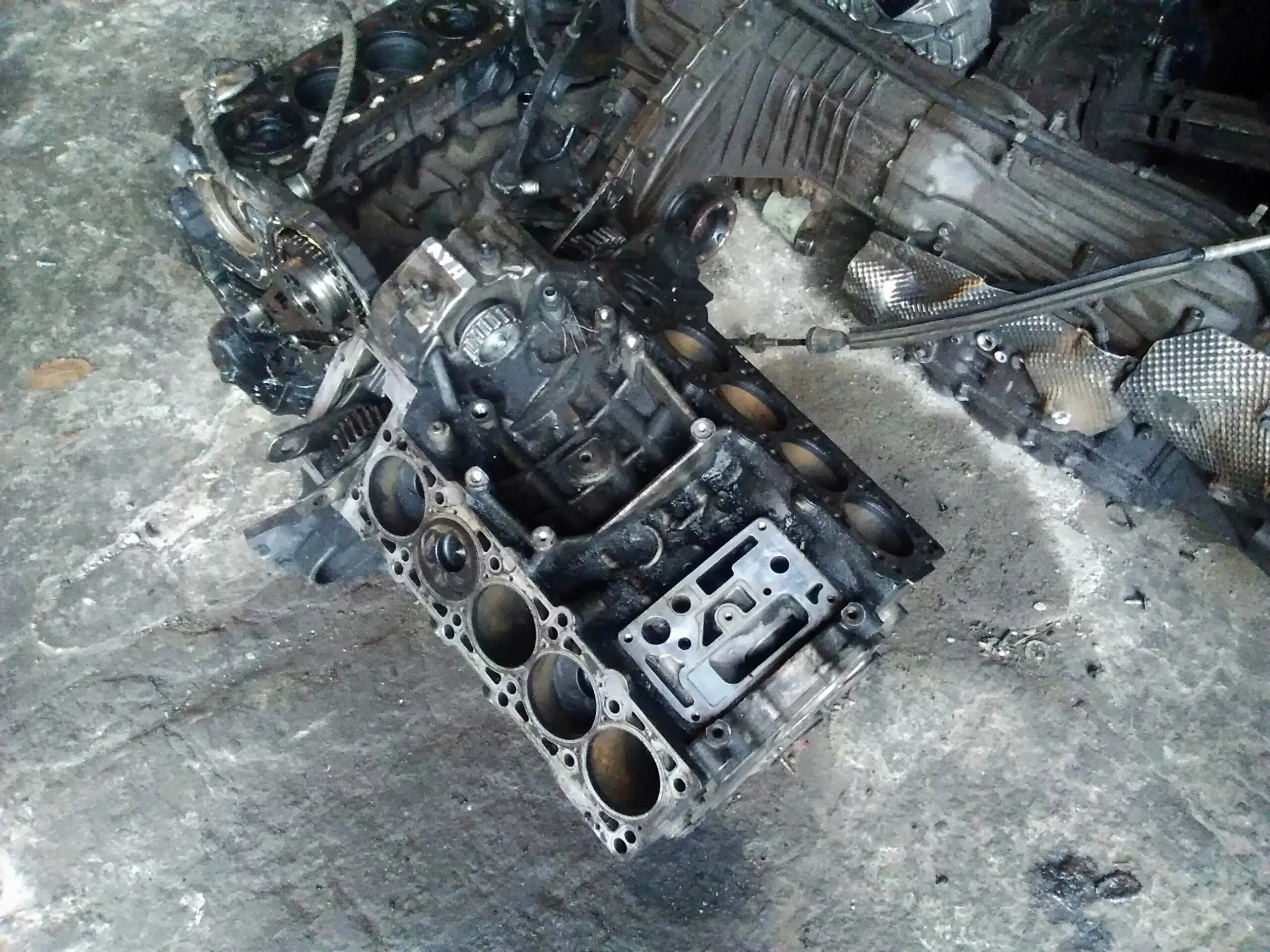 Новый шорт-блок двигателя 2. 2. Блок двс туарег 3. 5 дизель. Блок туарег 2.