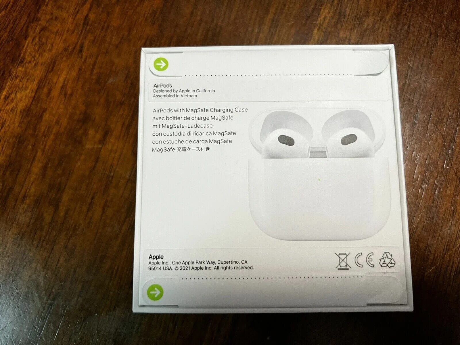 Airpods pro with magsafe case. Airpods pro with magsafe case