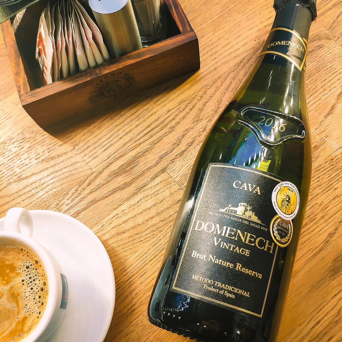 Кава доменек винтаж. Вино игристое кава доменек винтаж. Кава доменек винтаж выдержка. Кава доминик винтаж белое брют. Cava domenech шампанское.
