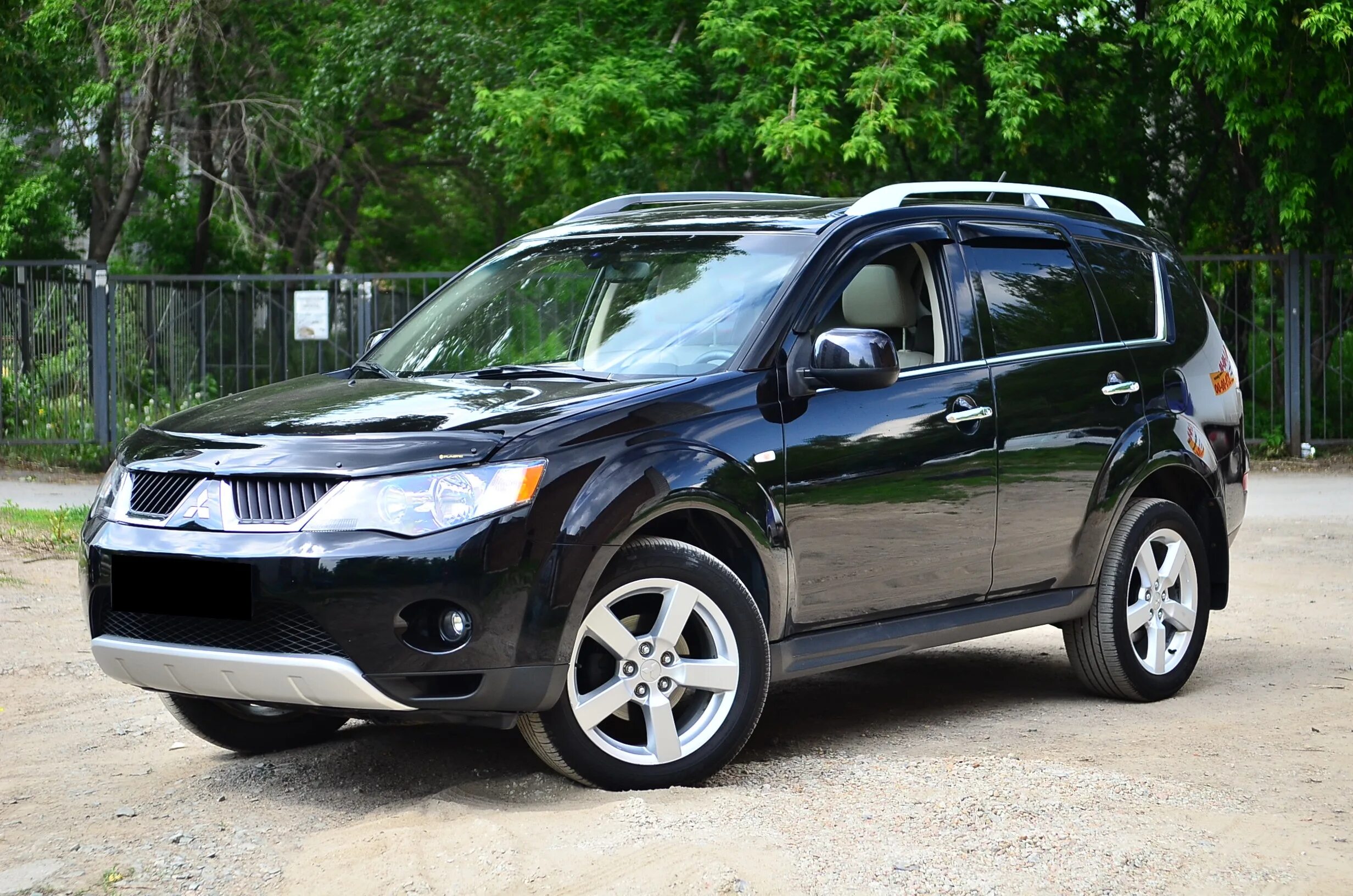 Мицубиси аутлендер 2008г. Mitsubishi Outlander 2008. Митсубиши Аутлендер 2008. Мицубиси Аутлендер 2008 2л. Митсубиси Outlander 2008.