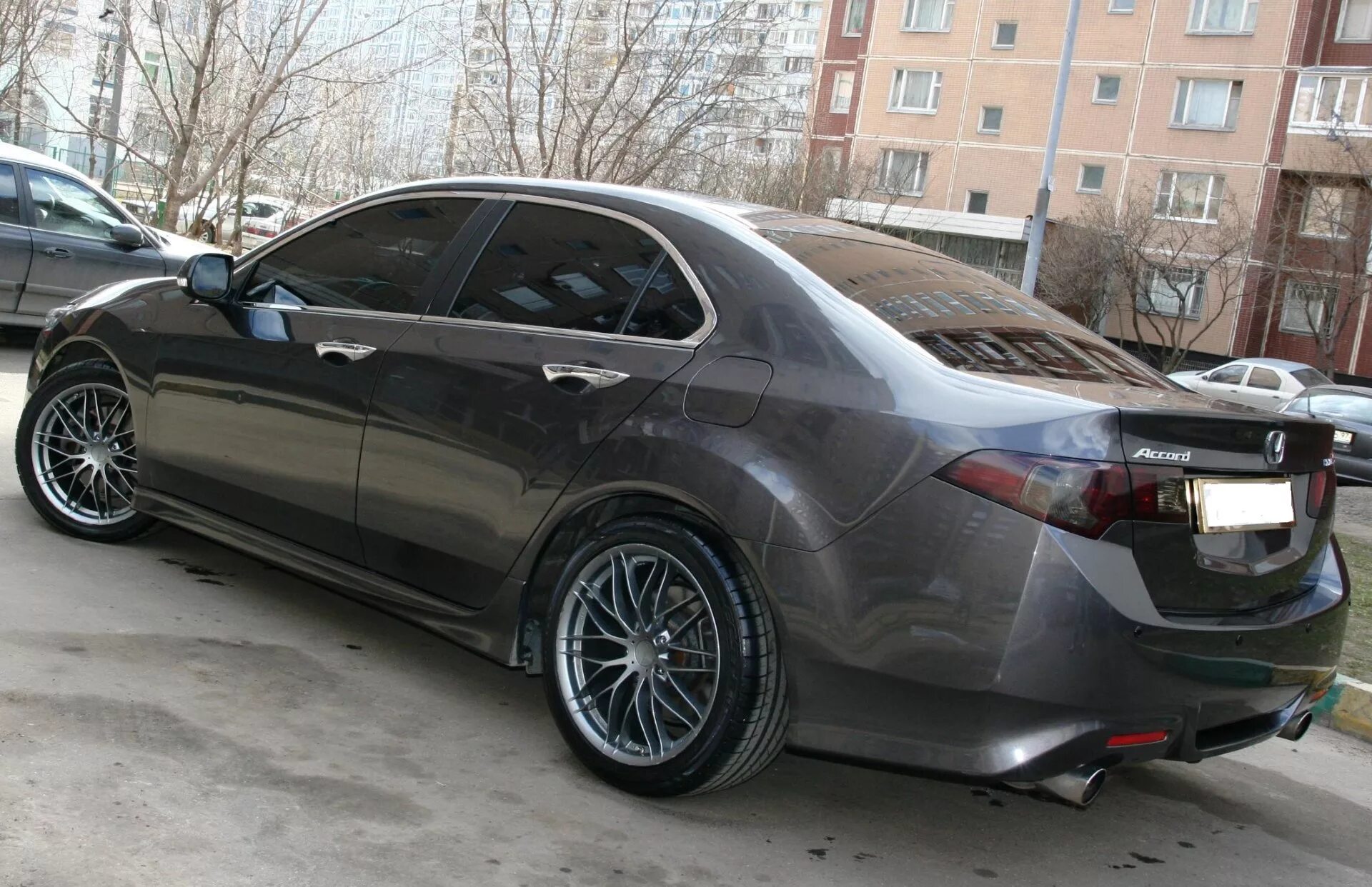 Honda accord 8 r17. Honda accord 7 на 18 дисках. Honda accord 7. На аккорд диски на 18. Honda accord на литье r18.